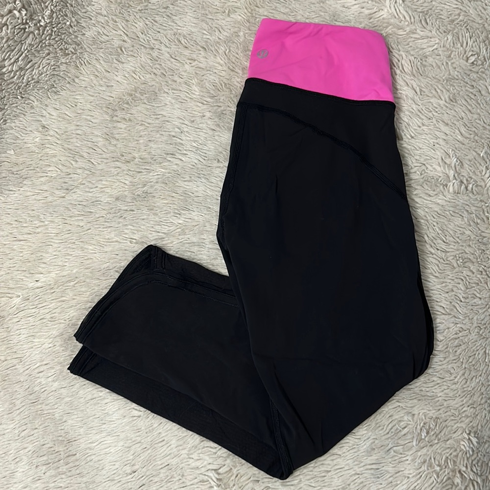 Lululemon Cropped Leggings Size 4